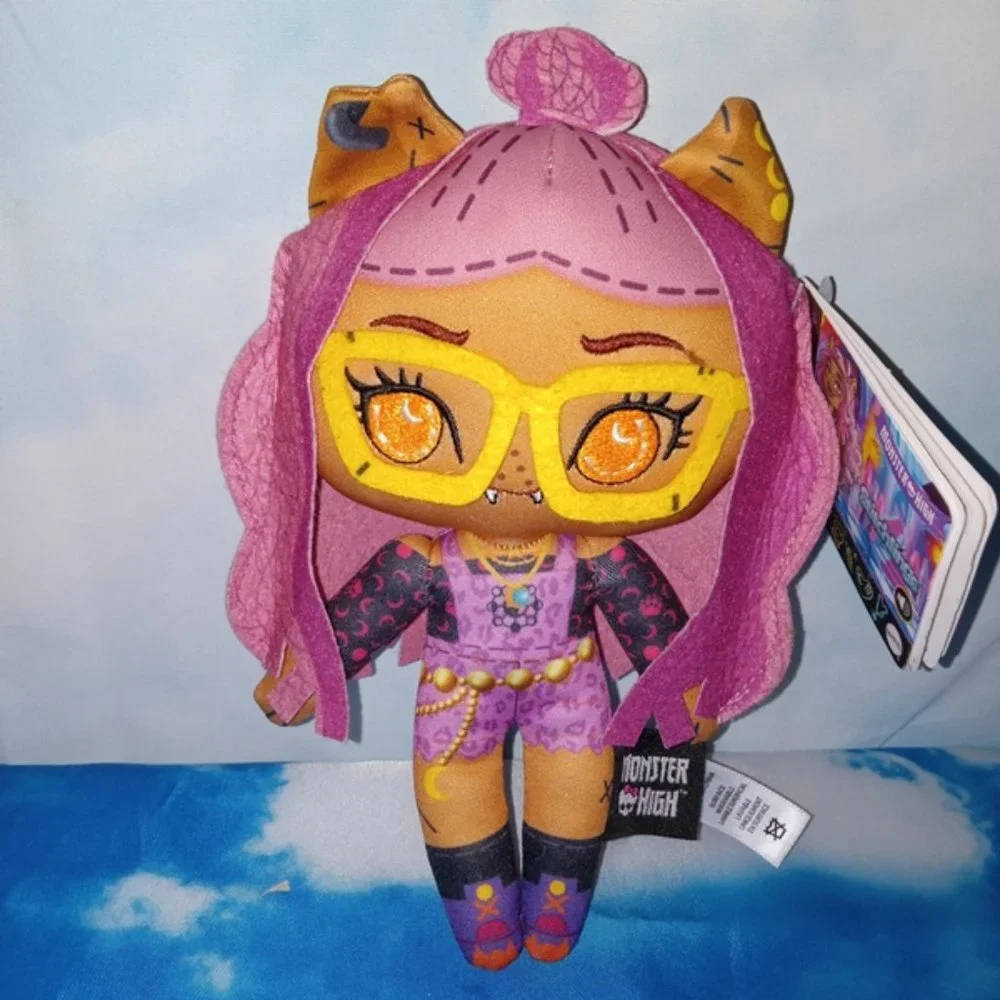 NEW Clawdeen Wolf Talking Plush - Monster High 8